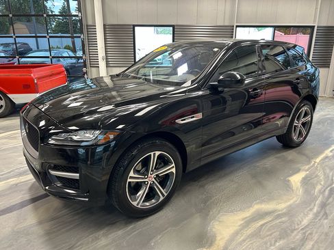 Used 2017 Jaguar F-PACE R-Sport AWD/4WD image 36