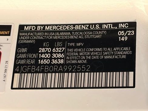 Used 2024 Mercedes-Benz GLE 350 4MATIC image 36