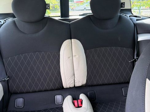 Used 2013 MINI Cooper Clubman FWD image 20