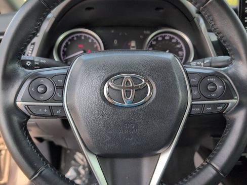 Used 2023 Toyota Camry XLE FWD image 24