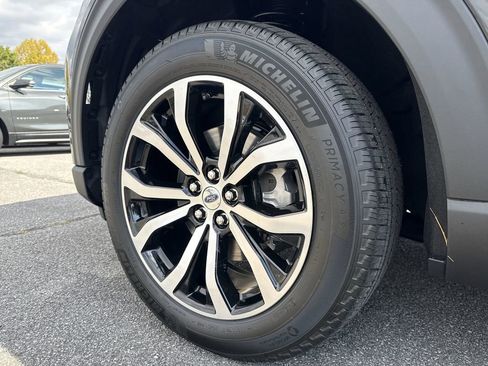 New 2026 Ford Explorer ST-Line image 8