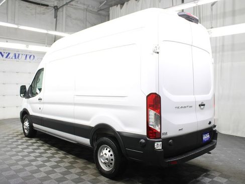 Used 2025 Ford Transit 250 148 High Roof AWD w/ Load Area Protection Package image 7