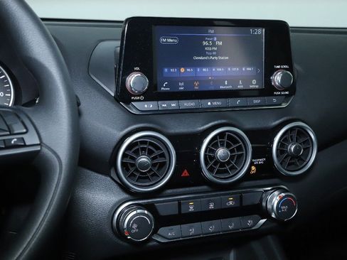 Certified 2025 Nissan Sentra S image 27