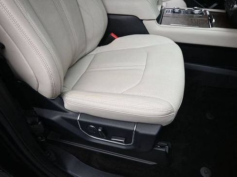Used 2020 Ford Expedition Platinum AWD/4WD image 33