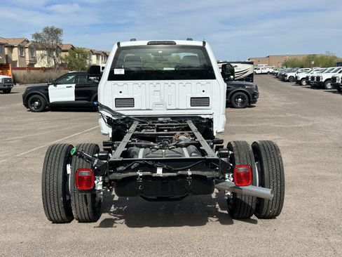New 2026 Ford F550 2WD Regular Cab Super Duty image 5