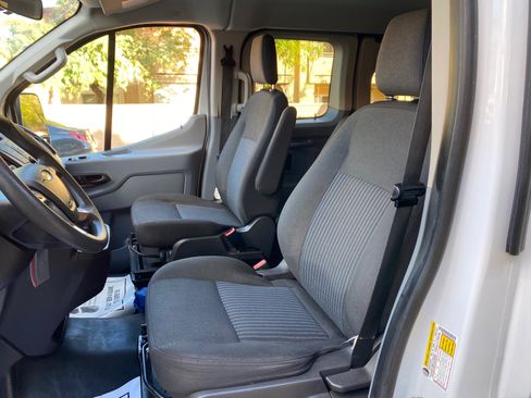 Used 2019 Ford Transit 350 XL image 23