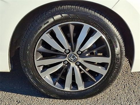 Used 2016 Honda Fit EX image 8