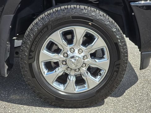 Used 2022 RAM 2500 Limited AWD/4WD image 25