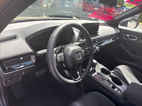 Used 2025 Honda Civic Sport image 14
