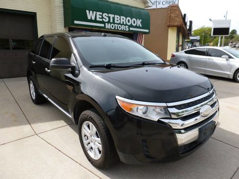 Used 2012 Ford Edge SE image 1
