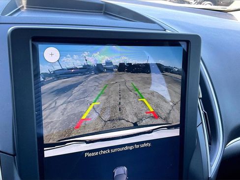 Certified 2022 Ford Edge SEL w/ Convenience Package image 13