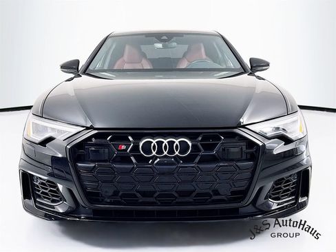 Used 2024 Audi S6 Premium Plus image 2