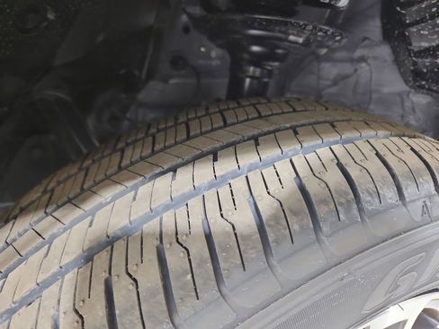 New 2026 Subaru Outback Touring image 28