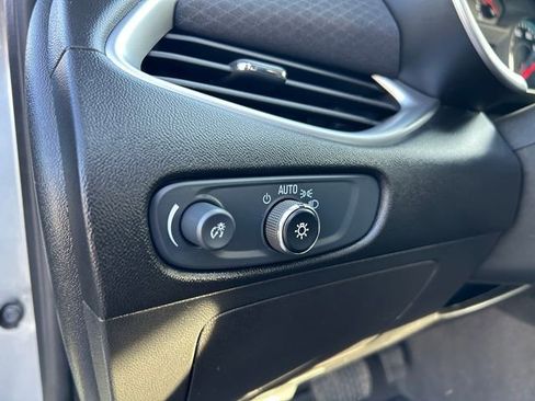 Used 2024 Chevrolet Malibu LT image 20