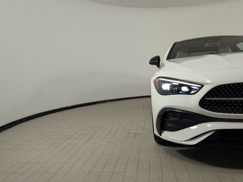 Used 2024 Mercedes-Benz CLE 300 4MATIC Coupe image 12