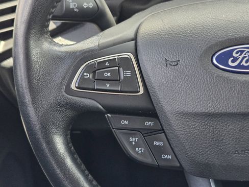 Used 2021 Ford EcoSport Titanium image 27