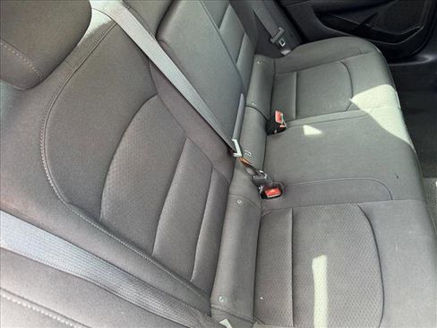 Used 2020 Chevrolet Malibu LT FWD image 19