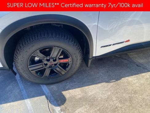 Used 2025 Nissan Rogue SV w/ Rock Creek Premium Package AWD/4WD image 4