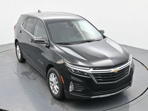 Used 2023 Chevrolet Equinox LT image 19