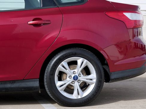 Used 2014 Ford Focus SE image 23