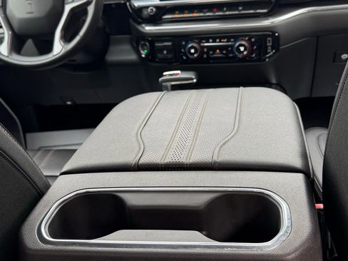 Used 2023 Chevrolet Silverado 1500 High Country w/ High Country Premium Package image 36