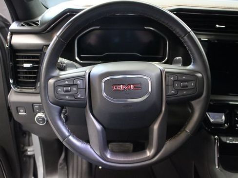 Used 2024 GMC Sierra 1500 AT4 w/ Technology Package AWD/4WD image 14