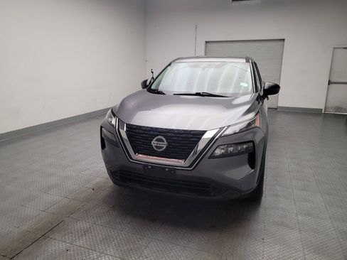 Used 2021 Nissan Rogue S FWD image 15