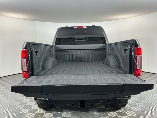 Used 2020 Ford F350 Lariat AWD/4WD image 7
