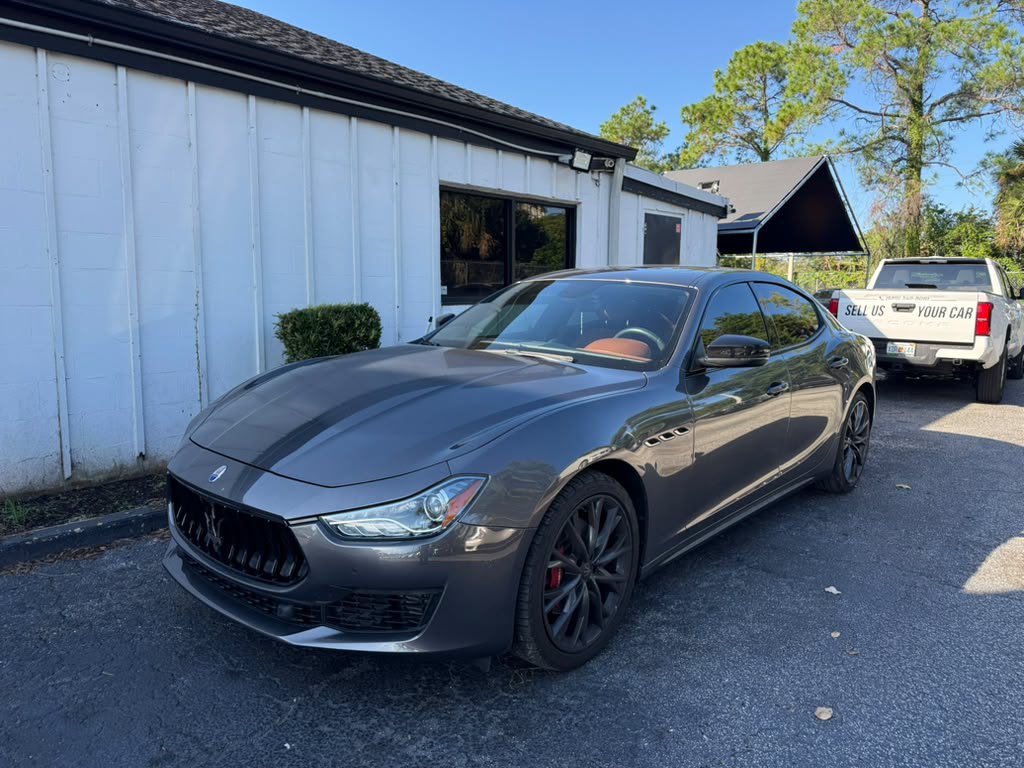Used 2020 Maserati Ghibli RWD image 1