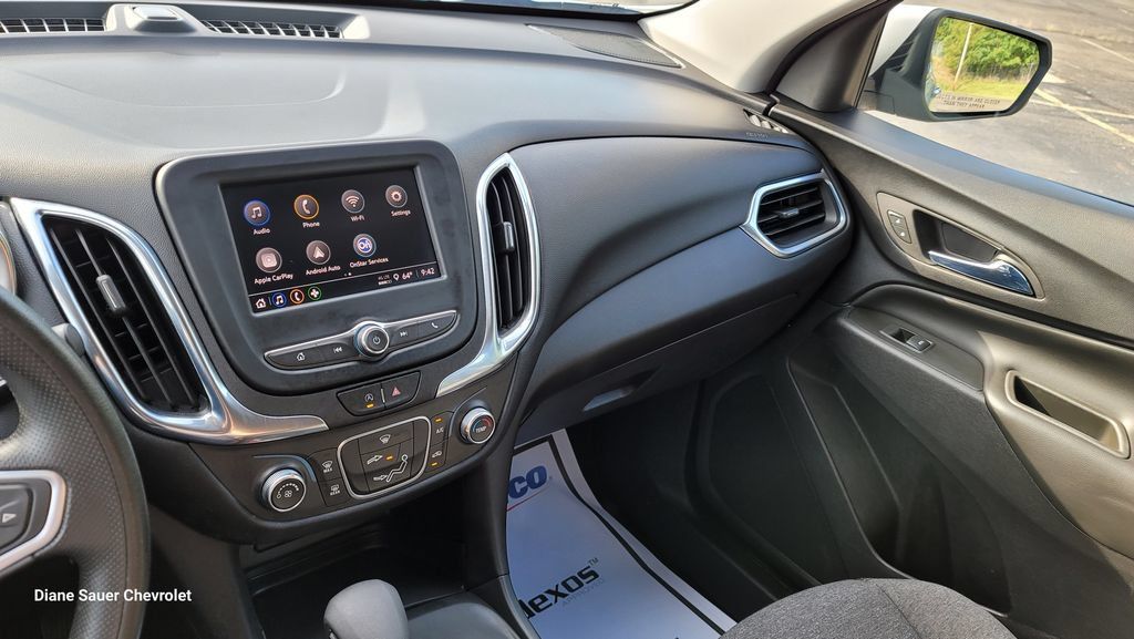 Used 2022 Chevrolet Equinox LT AWD/4WD image 21