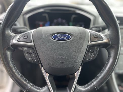 Used 2013 Ford Fusion Titanium w/ Titanium Driver Assist Pkg image 10