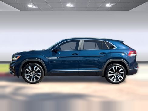 Used 2021 Volkswagen Atlas Cross Sport SEL R-Line AWD/4WD image 2