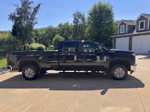 Used 2021 Chevrolet Silverado 2500 LT w/ Gooseneck/5TH Wheel Package AWD/4WD image 5