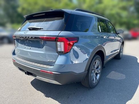 New 2026 Ford Explorer Active w/ Active Comfort Package AWD/4WD image 8