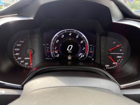 Used 2014 Chevrolet Corvette Stingray Convertible w/ 2LT Preferred Equipment Group RWD image 35