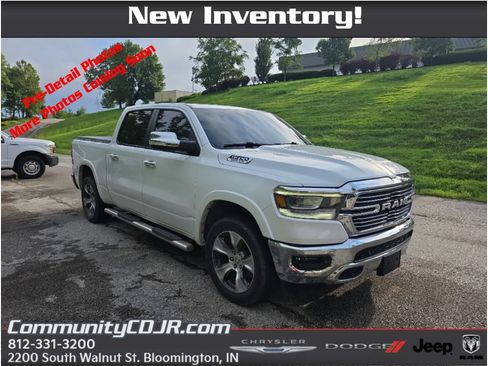 Used 2019 RAM 1500 Laramie AWD/4WD image 1