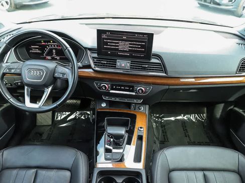 Used 2023 Audi Q5 2.0T Premium Plus w/ Premium Plus Package AWD/4WD image 17