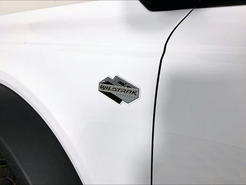 Used 2022 Ford Bronco Wildtrak AWD/4WD image 23