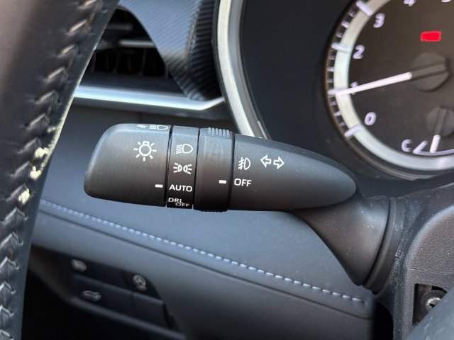 Used 2023 Toyota Highlander XSE FWD image 27