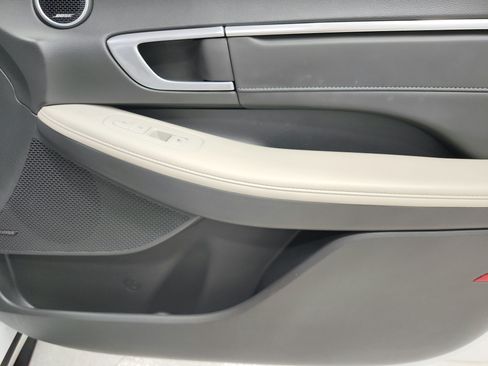 Used 2023 Hyundai Sonata Limited FWD image 48