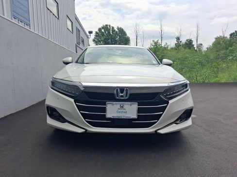 Used 2021 Honda Accord Touring image 6