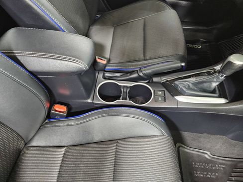 Used 2019 Toyota Corolla SE FWD image 15