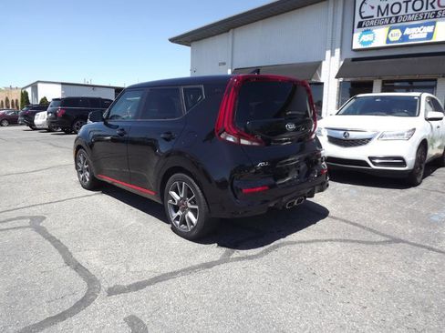 Used 2020 Kia Soul GT-Line Turbo FWD image 3