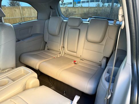 Used 2014 Honda Odyssey Touring image 20