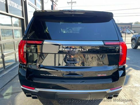 Used 2026 GMC Yukon Denali w/ Sun & Power Step Package image 7