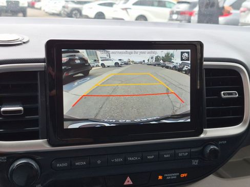 Used 2021 Hyundai Venue w/ Cargo Package FWD image 25