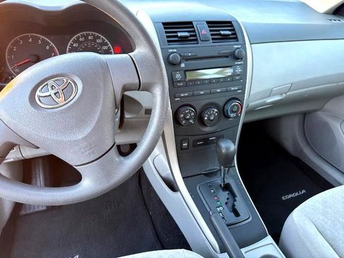 Used 2009 Toyota Corolla LE image 11