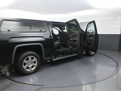Used 2018 GMC Sierra 1500 SLT AWD/4WD image 45