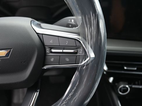 New 2026 Chevrolet Traverse LT w/ Sun and Wheel Package FWD image 13