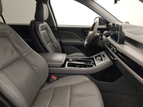 Used 2020 Lincoln Aviator Reserve w/ Class IV Trailer Tow Package image 21